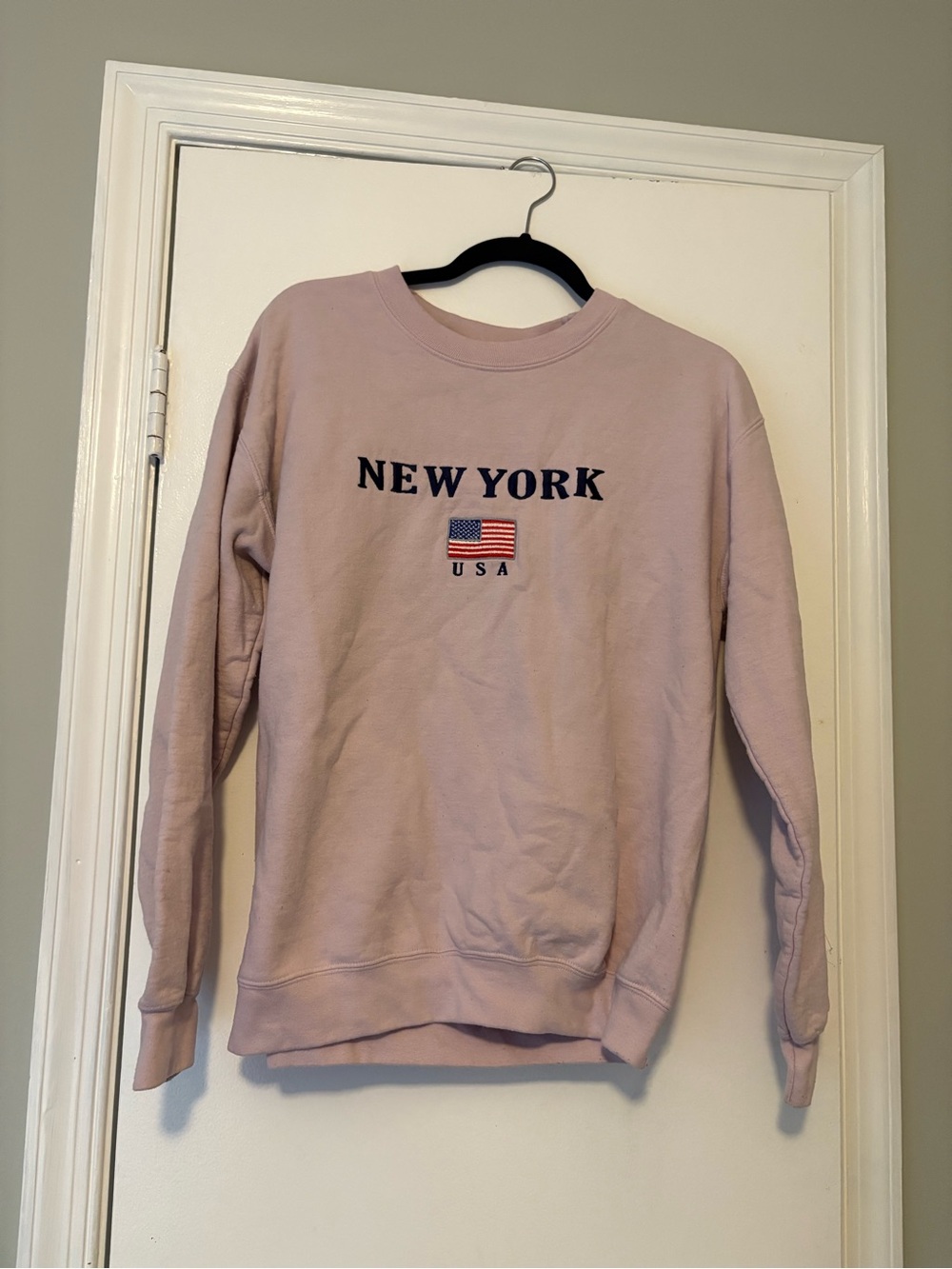 New York USA Embroidered Crewneck Sweatshirt - Pink